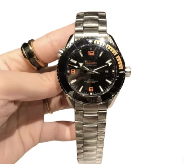 6693671b-f1c5-4e58-8a77-7ce5d97dabc8